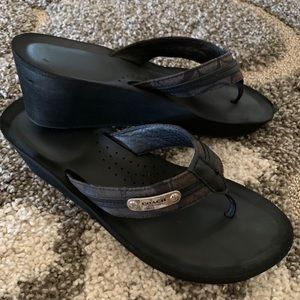 COACH Jaden Wedge Flip Flop Sandals size 9.5
